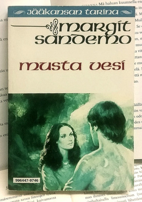 Margit Sandemo - Musta vesi (pokkari)