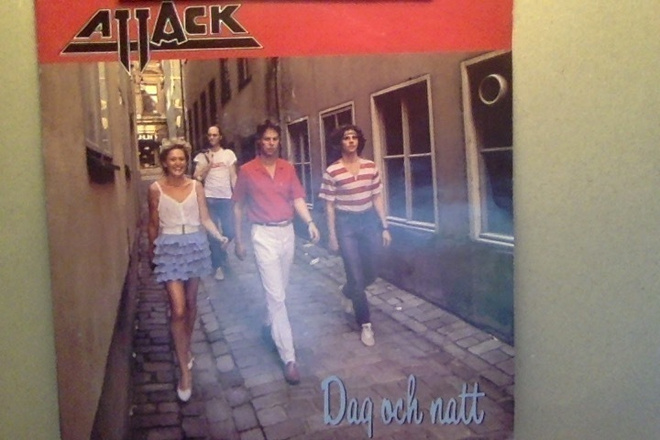 ATTACK  ::  DAG OCH NATT  ::  VINYYLI  7"     SWEDEN    1982