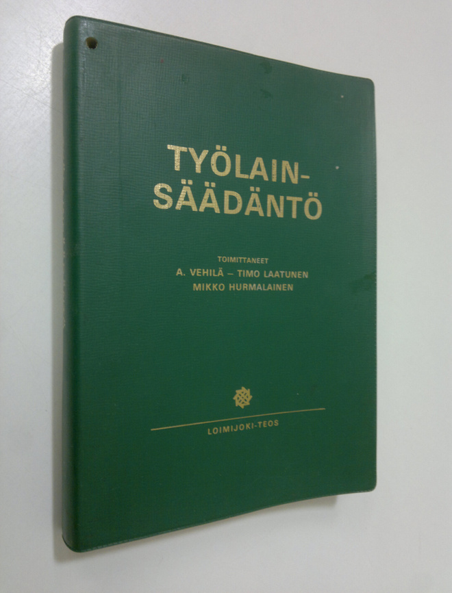 Kalevi Hölttä : Työlainsäädäntö