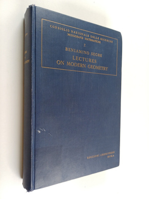 Beniamino Segre : Lectures on modern geometry