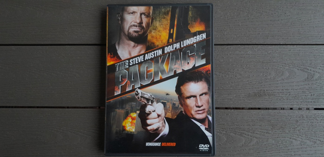DVD: The Package (Steve Austin, Dolph Lundgren 2012)