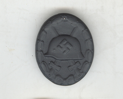 Wehrmacht Waffen-SS musta haavoittumismerkki