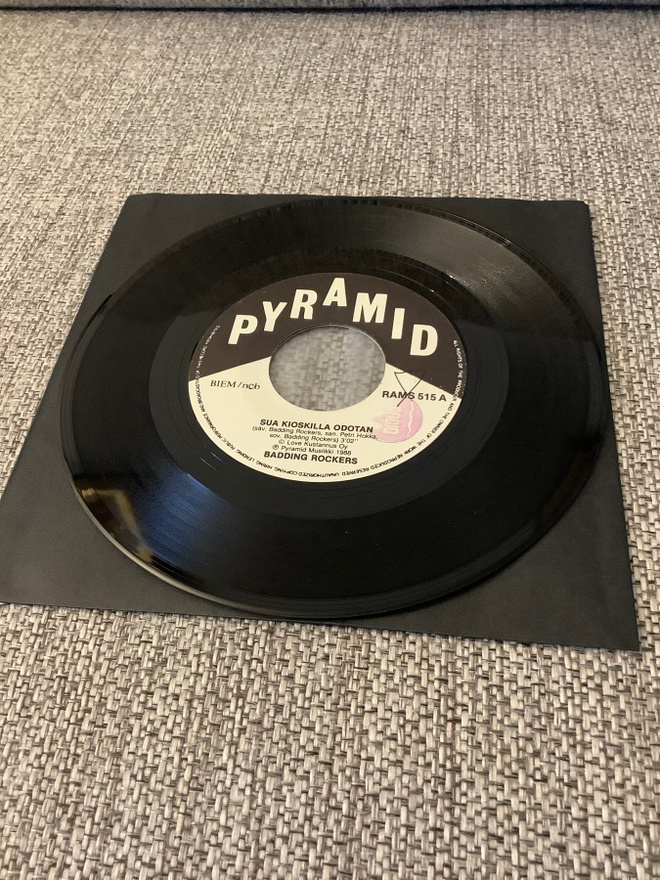 BADDING ROCKERS:SUA KIOSKILLA ODOTAN  7" (SINGLE)