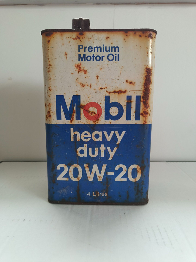 VANHA MOBIL Heavy duty 20W-20 ÖLJYKANISTERI