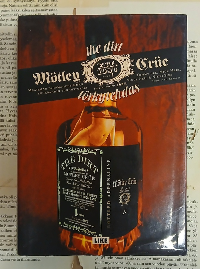 Mötley Crüe: The Dirt • Törkytehdas (sid.)