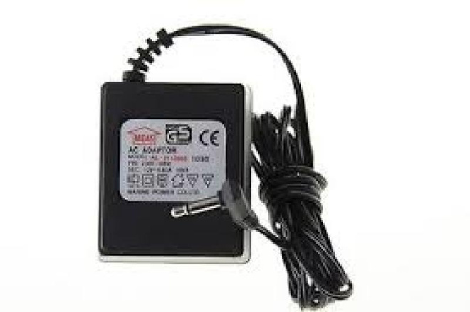Midas AC Adaptor 1099 Model No: AE - 4112083. PRI: 230V - 50