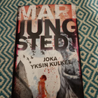 Mari Jungstedt Joka yksin kulkee - pikkukuva 1
