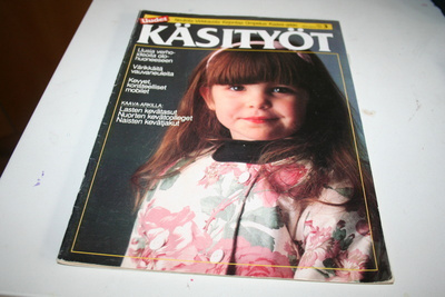 Uudet käsityöt 3/1990