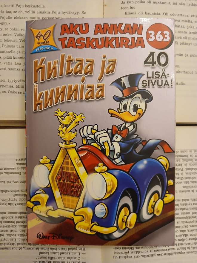 Aku Ankan taskukirja 363: Kultaa ja kunniaa (pokkari)