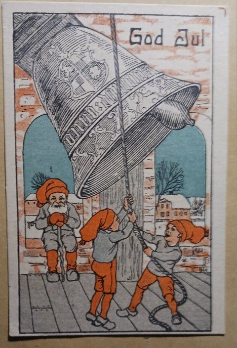 Tontut soittamassa kirkonkelloa, pukki katselee, 1900-l. alk