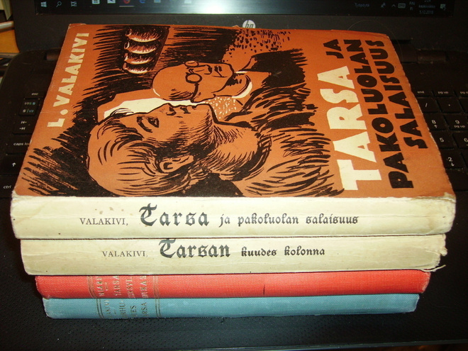Valakivi : TARSA ROMAANIT 1-4 KOKO SARJA ! ( SIS.PK )