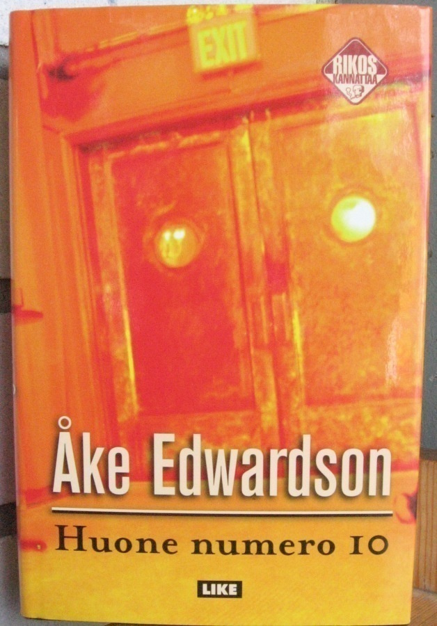 Åke Edwardson: Huone numero 10, Like 2006.  507 s.