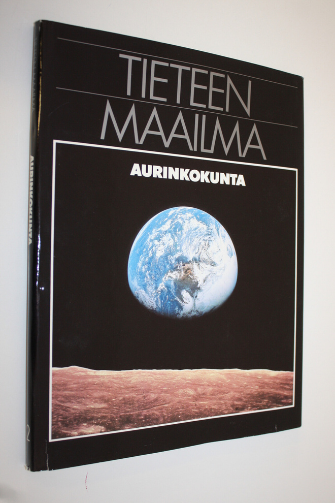 Iain ym. Nicolson : Tieteen maailma 2 : Aurinkokunta