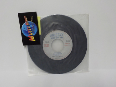 GRIZZLY - NEON CITY / ZERO DEE M- 7"