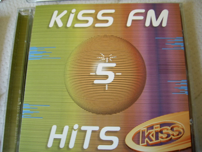 KISS FM HITS 5 UUSI SOITTAMATON LEVY (CD)
