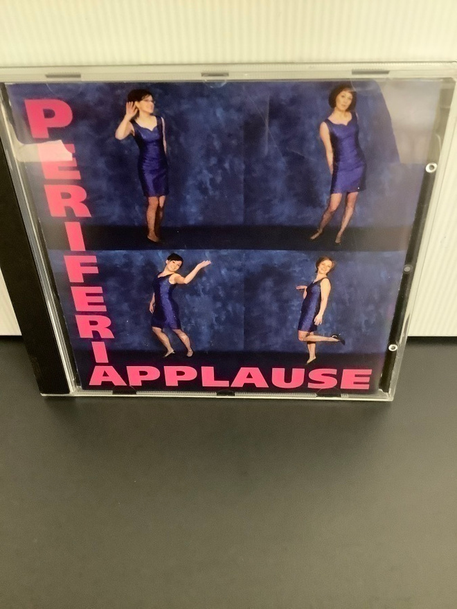 PERIFERIA:APPLAUSE