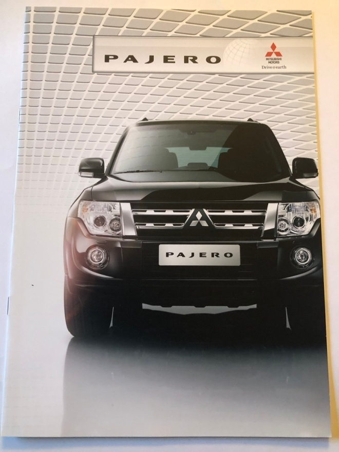 Myyntiesite - Mitsubishi Pajero - 11/2011
