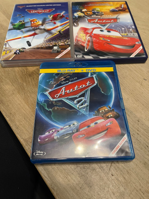 Disney Pixar Autot 1 ja 2 seka Lentsikat elokuvat