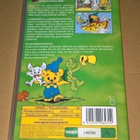 MAAILMAN VAHVIN NALLE BAMSE PEIKKOMETSÄSSÄ   VHS - pikkukuva 2
