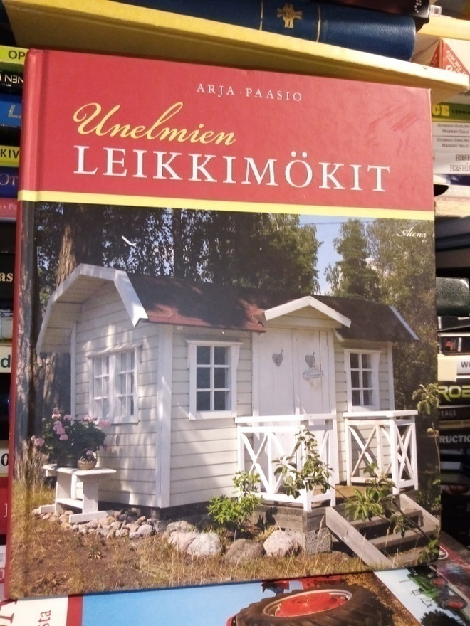 PAASIO :  UNELMIEN LEIKKIMÖKIT ( SIS POSTIKULU)