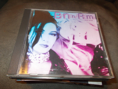 CD BANANARAMA ** ULTRA VIOLET **