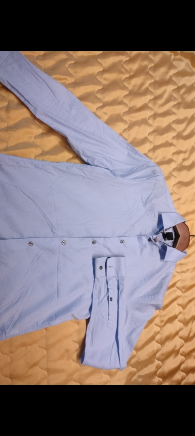 H&M kauluspaita M-koko 39/40.