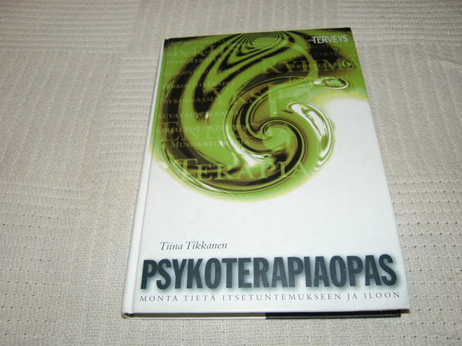 Tiina Tikkanen Psykoterapiaopas  -sid