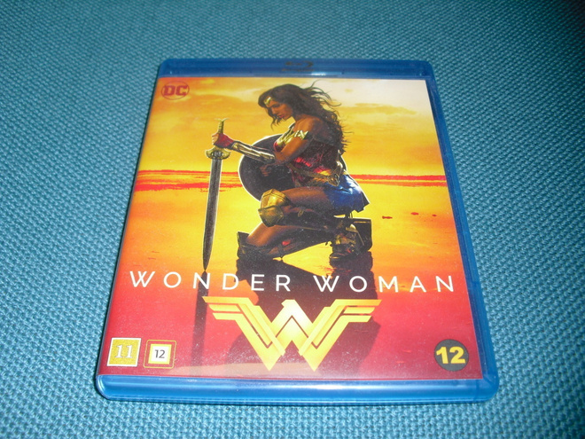 WONDER WOMAN (Gal Gadot) BD***