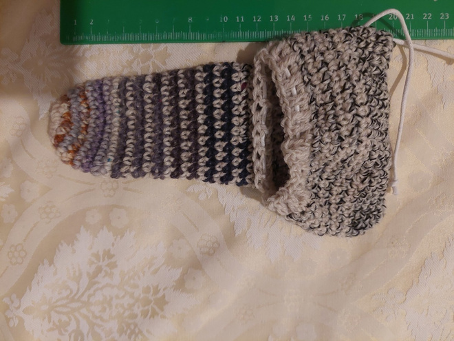 Alina´s Handmade käsin virkattu peniksenlämmitin