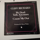 CLIFF RICHARD - WE DON'T TALK ANYMORE 7 " Single - pikkukuva 2