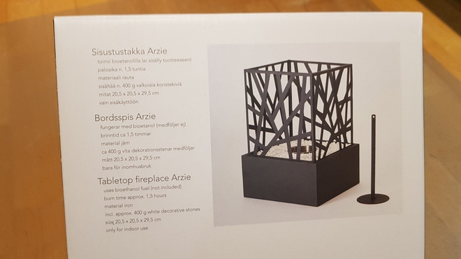 Sisustustakka Arzie, käyttämätön ja paketissa