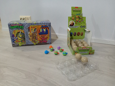 Turtles figuurilaatikko + Yllätysmuna laatikko
