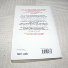 Sue Grafton L niin kuin laiton  -nid - pikkukuva 2