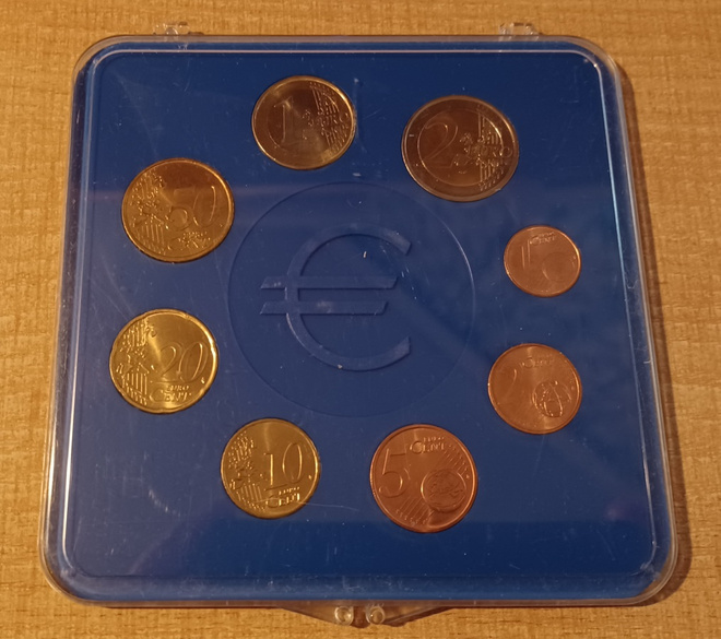 Eurorahasarja 2002 Portugal 1C - 2€ UNC
