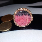 Kultasepät Salovaara sormus pink kivi Pronssi , Rodoniitti - pikkukuva 3
