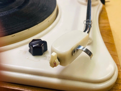 Levysoitin vintage Ronette
