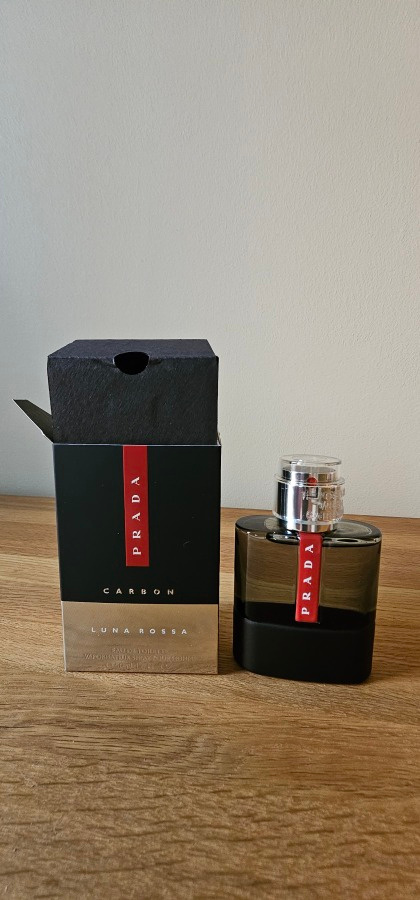 PRADA Luna Rossa Carbon