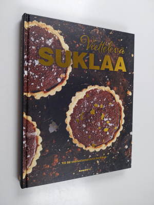 Niina (suom.) Nieminen : Viettelevä suklaa : yli 80 vastu...