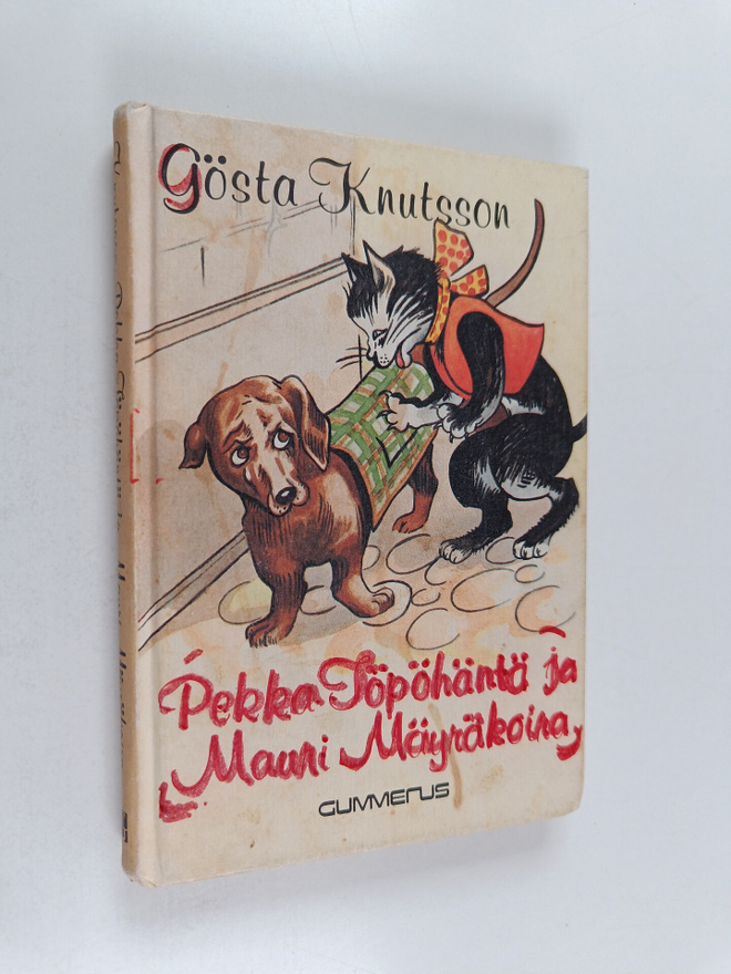 Gösta Knutsson : Pekka Töpöhäntä ja Mauri Mäyräkoira