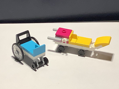 Lego Friends potilaan siirtoon (sairaala)