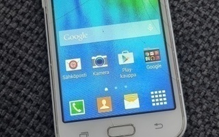 Samsung  J1