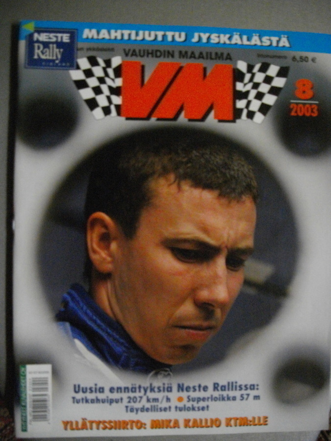 Vauhdin Maailma Nro 8/2003 (30.9)