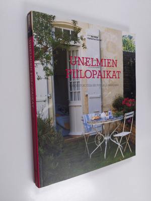Bo ym. (toim.) Niles : Unelmien piilopaikat : maaseutukot...