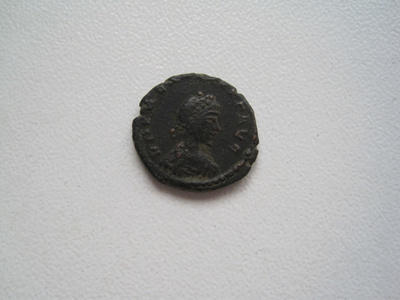ROOMALAINEN KOLIKKO. 100