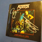 ACCEPT - STAYING A LIFE 2CD KOLMELLA NIMMARILLA - pikkukuva 2