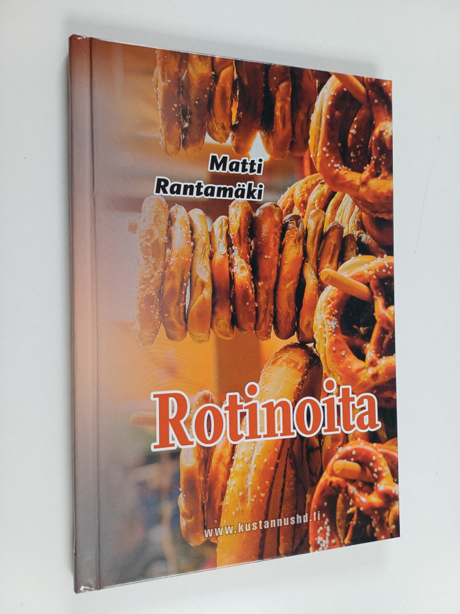 Matti Rantamäki : Rotinoita ja muitakii runoja