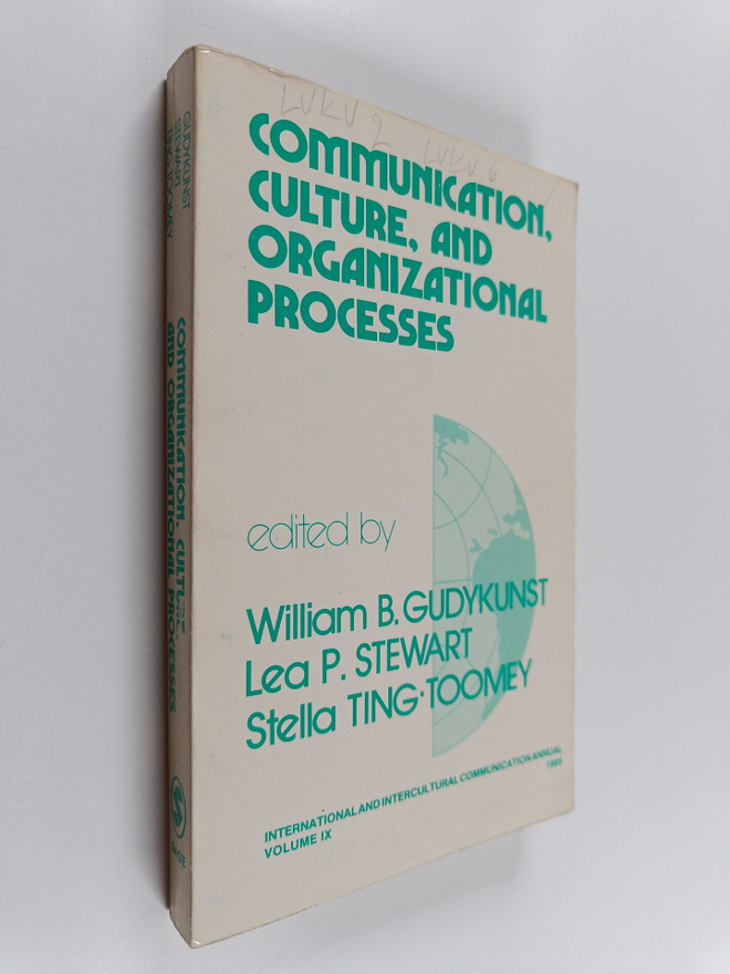 William B. Gudykunst ym. : Communication, Culture, and Or...