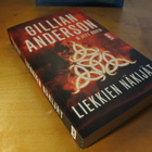 Gillian Anderson: Liekkien näkijät, pokkari, hyvä - pikkukuva 1