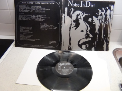 NOISE IN DIRT, IN THE LOCOSONIC WORLD