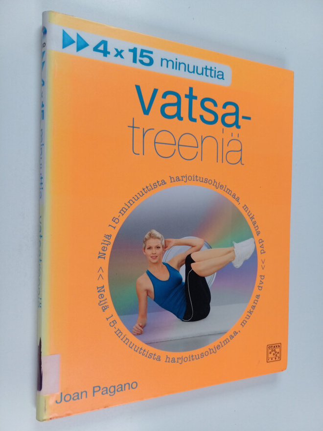 Joan Pagano : 4 x 15 minuuttia vatsatreeniä